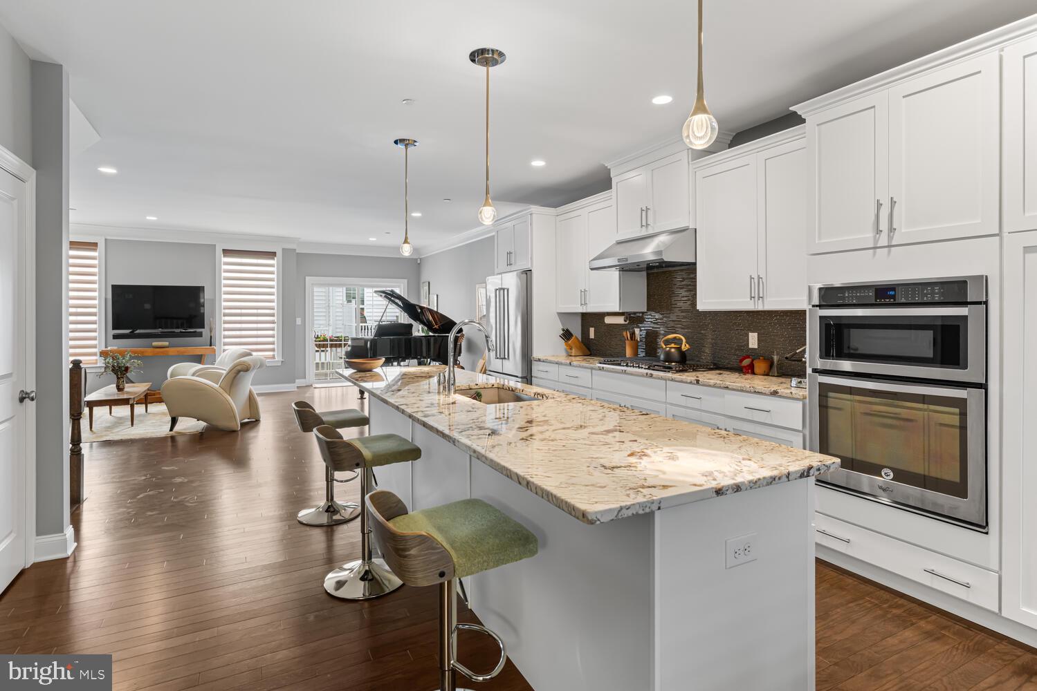 207 Avian Alley Springfield, PA 19064 - Photo 8 of 41