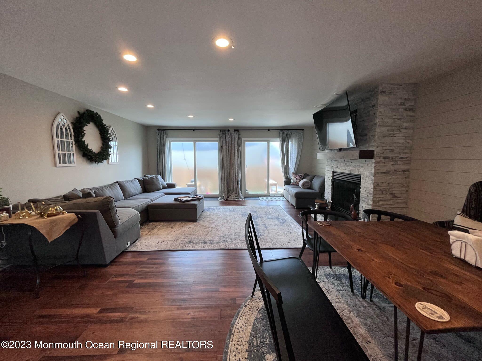 25 Long Road Freehold, NJ 07728 - Photo 4 of 33 Image 04