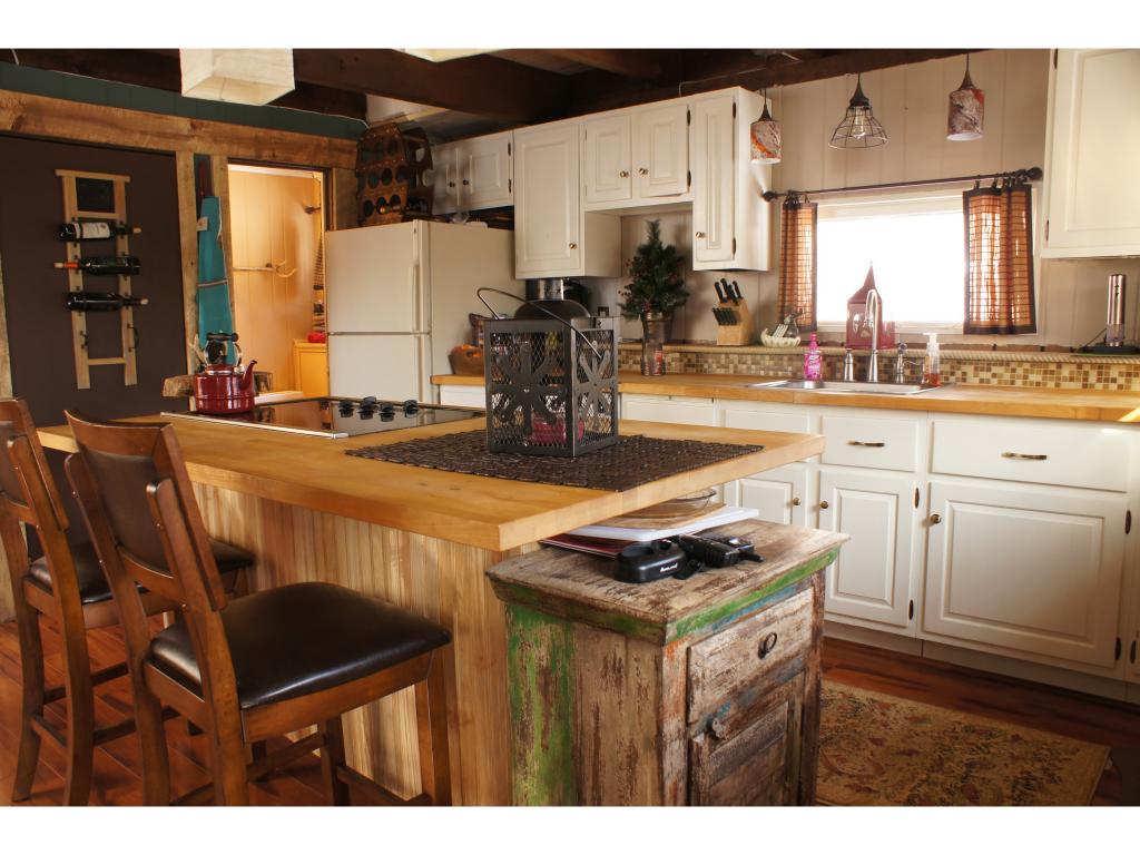 192 Binney Brook Road Wilmington, VT 05363 - Photo 8 of 26 Gallery Image 8
