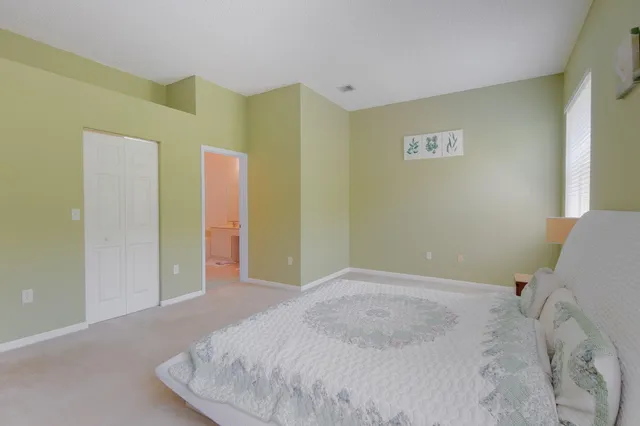 $595,000 | 9672 Wyeth Court, Wellington, FL 33414