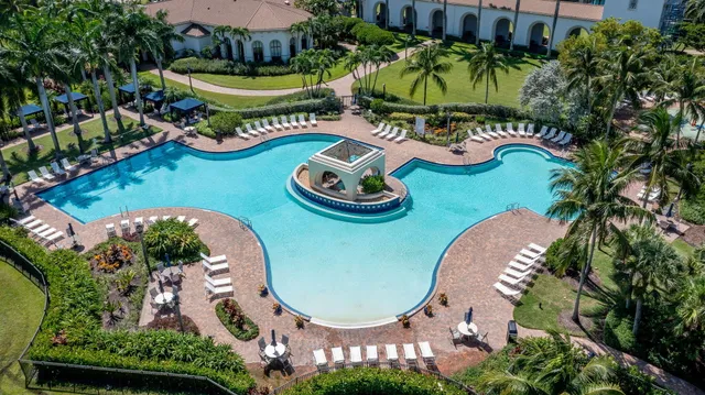 $595,000 | 9672 Wyeth Court, Wellington, FL 33414