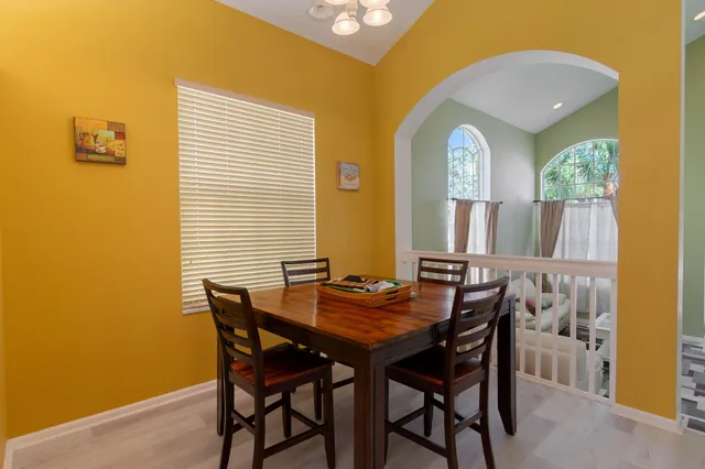 $595,000 | 9672 Wyeth Court, Wellington, FL 33414