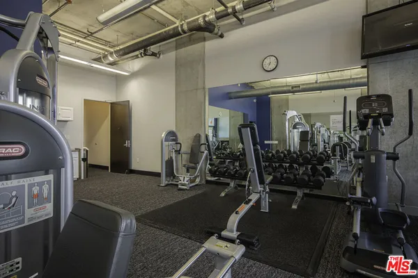 $2,875 | 1100 South Hope Street, Unit 1407, Los Angeles, CA 90015