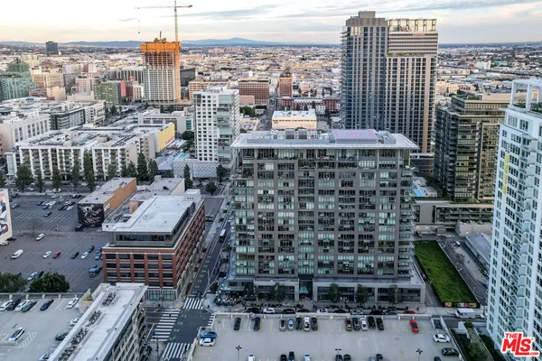 $2,875 | 1100 South Hope Street, Unit 1407, Los Angeles, CA 90015