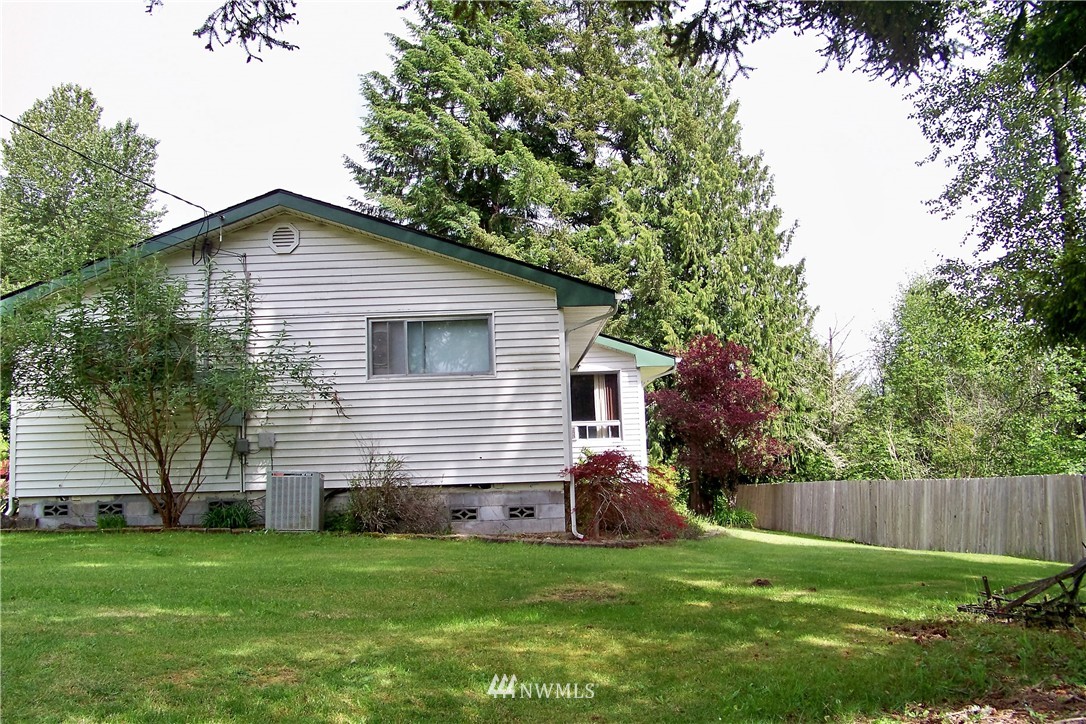 167 Boyd Road Randle, WA 98377 - Photo 11 of 23