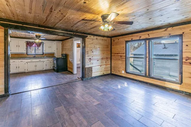 a view of a storage & utility room
