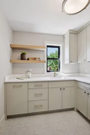 $1,699,900 | 5913 Abbott Avenue South, Edina, MN 55410