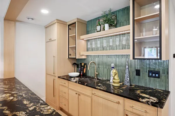 $1,699,900 | 5913 Abbott Avenue South, Edina, MN 55410