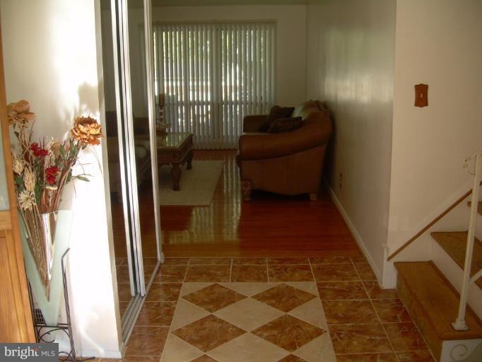8200 Scotts Level Road Pikesville, MD 21208 - Photo 2 of 14 Entrance / Foyer