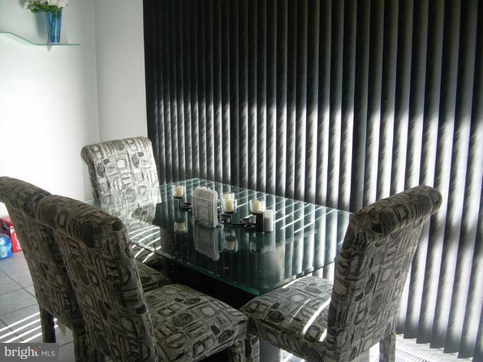 8200 Scotts Level Road Pikesville, MD 21208 - Photo 3 of 14 Breakfast Area