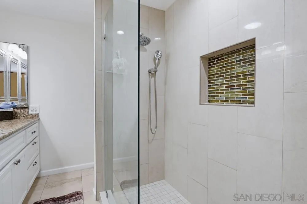 1029 Turnstone Way Oceanside, CA 92057 - Photo 18 of 32