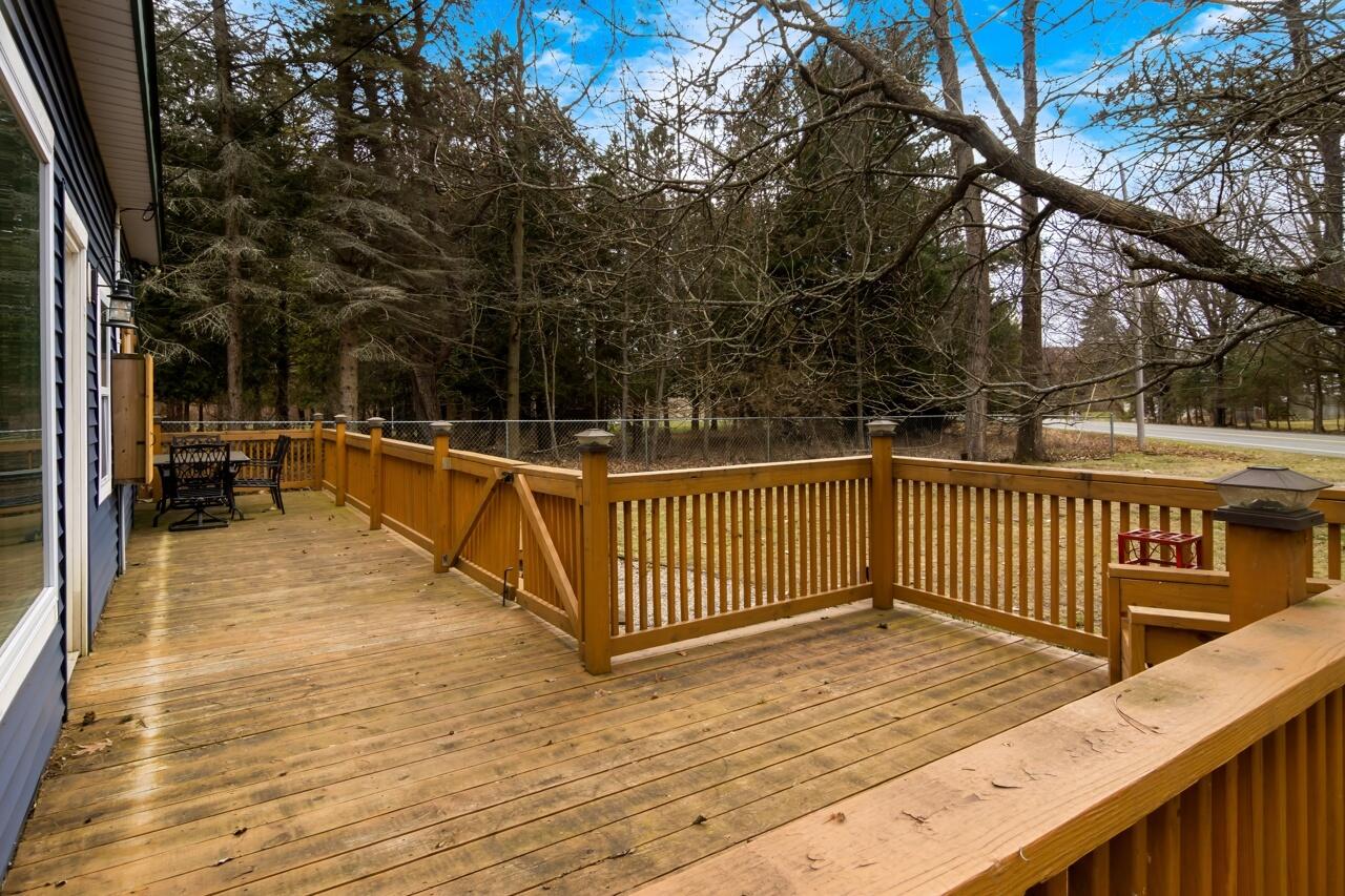 6485 Lakeshore Road Manistee, MI 49660 - Photo 11 of 58 38-Scene-37