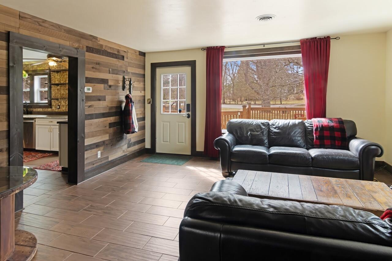 6485 Lakeshore Road Manistee, MI 49660 - Photo 17 of 58 8-Scene-6