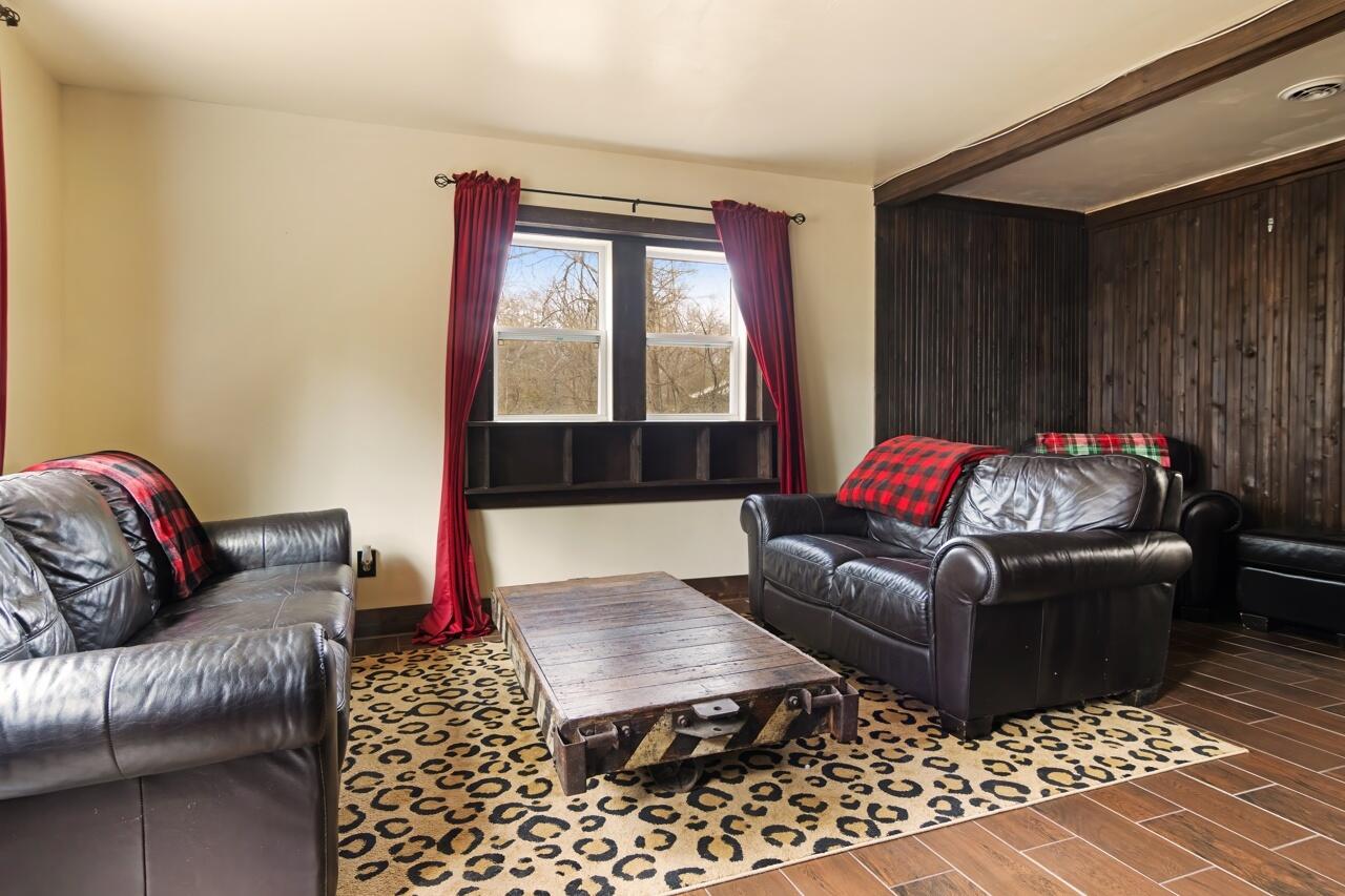 6485 Lakeshore Road Manistee, MI 49660 - Photo 20 of 58 11-Scene-9