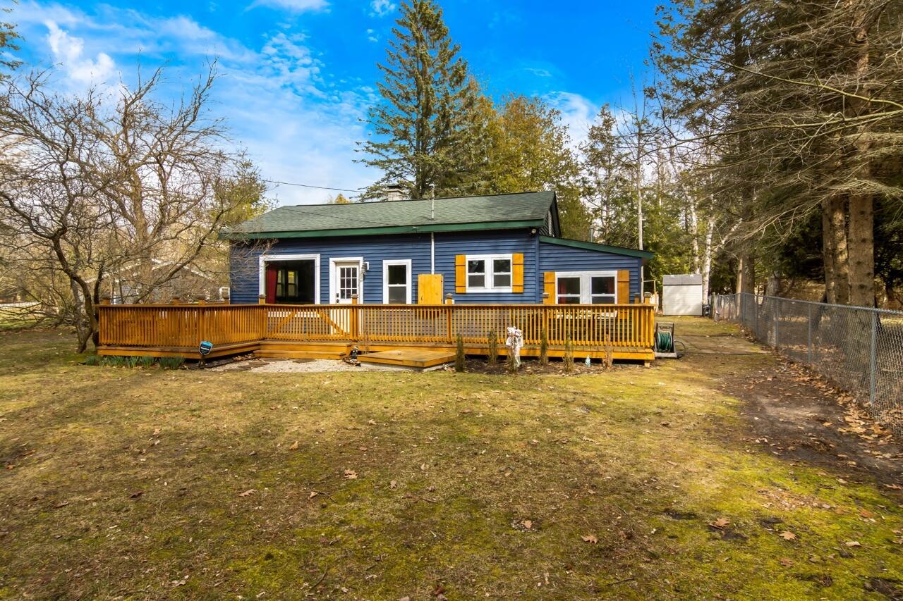 6485 Lakeshore Road Manistee, MI 49660 - Photo 46 of 58 37-Scene-36