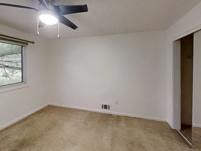 $2,150 | 189 Littleton Road, Unit 44, Chelmsford, MA 01824