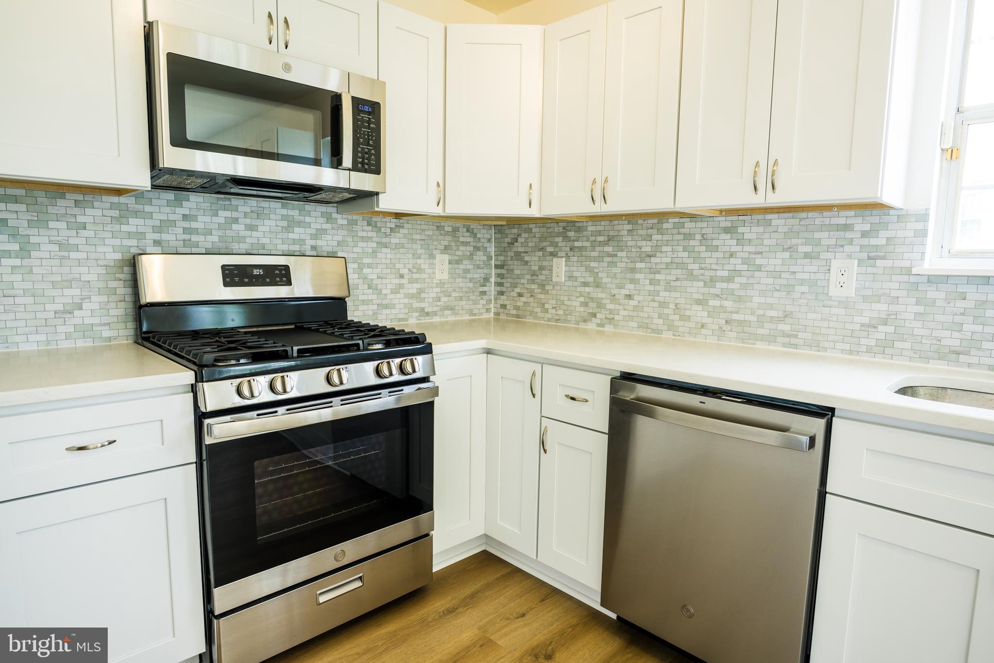 752 Slate Court Sewell, NJ 08080 - Photo 11 of 51