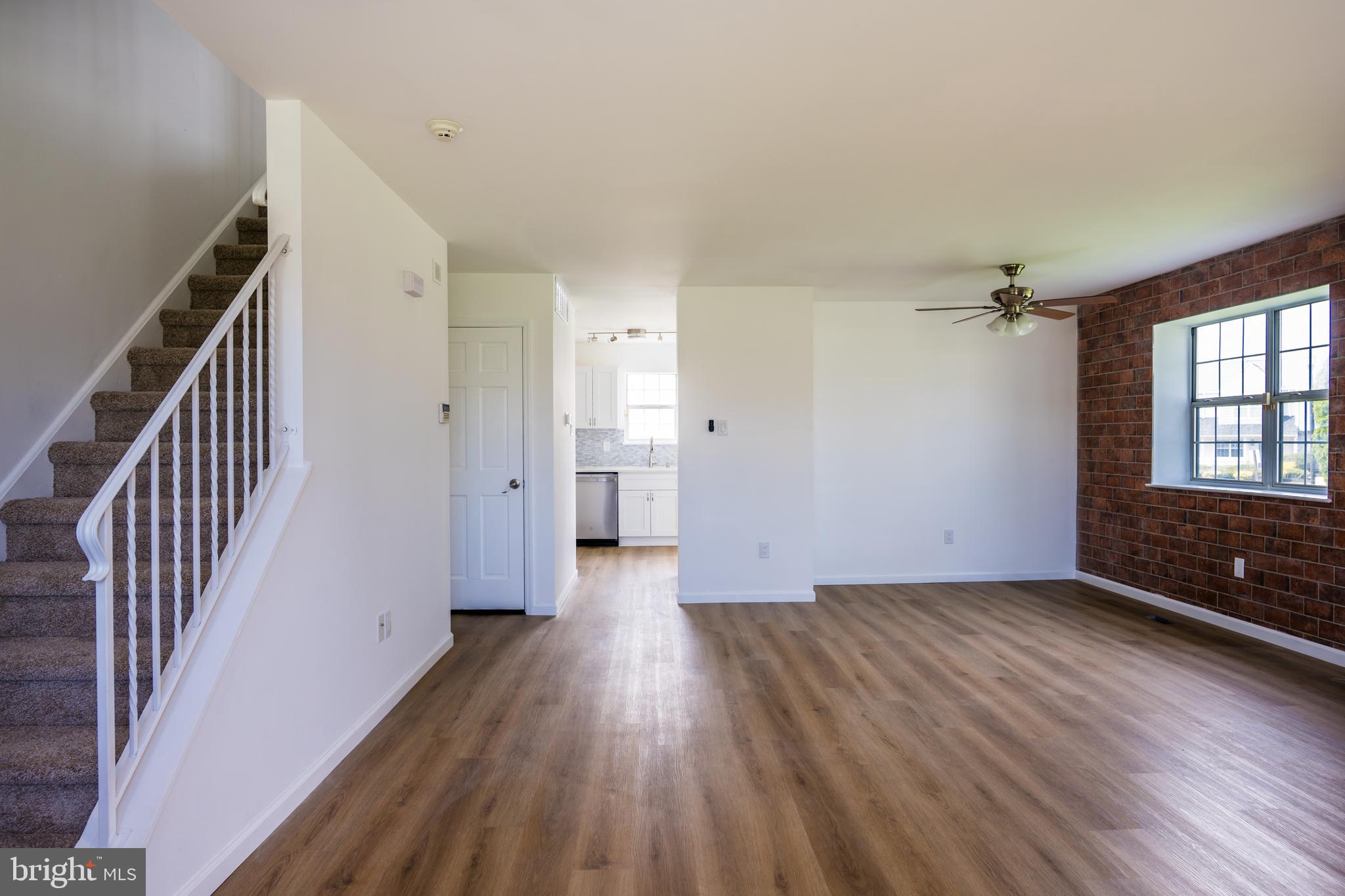 752 Slate Court Sewell, NJ 08080 - Photo 3 of 51