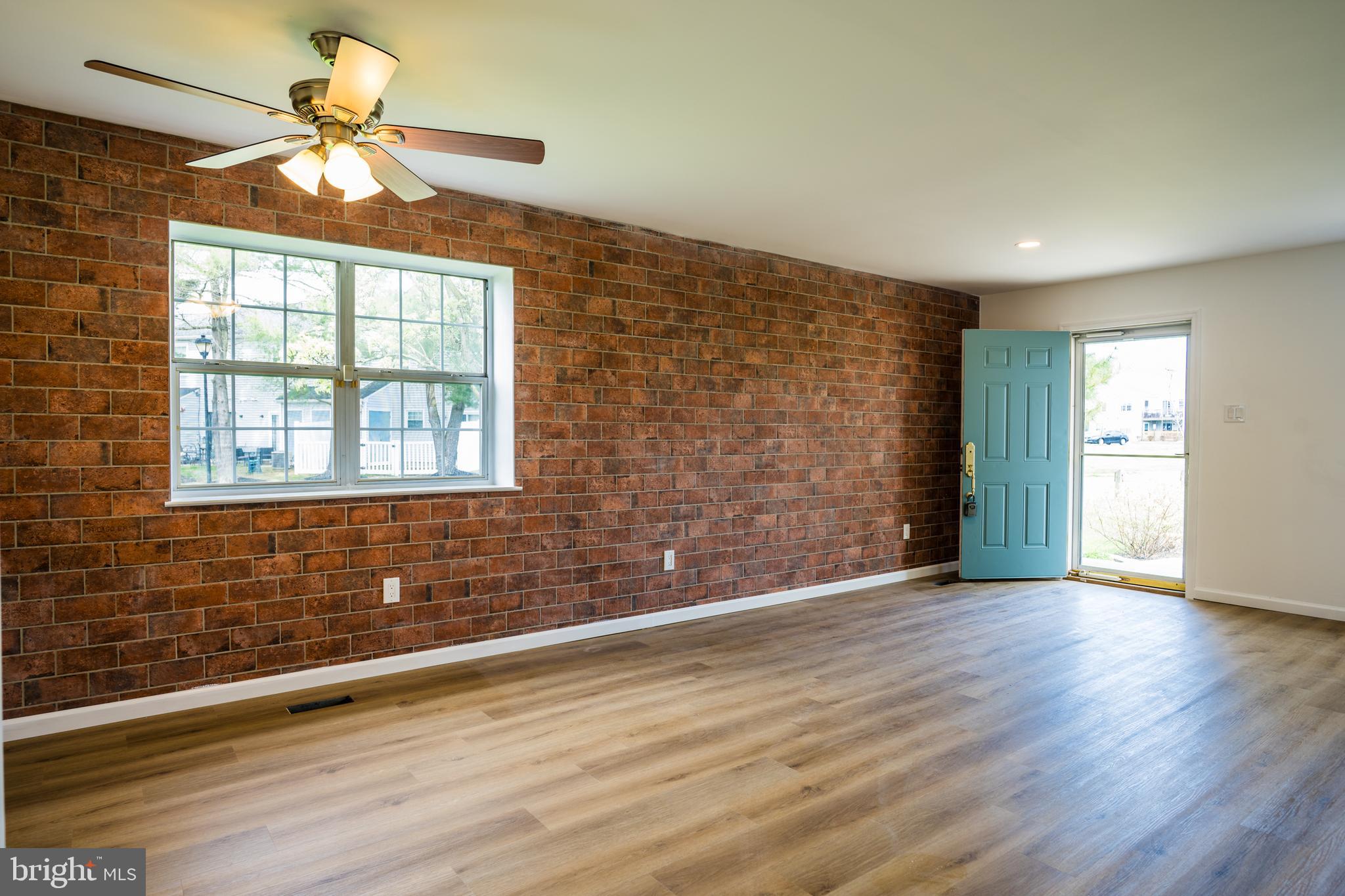 752 Slate Court Sewell, NJ 08080 - Photo 5 of 51