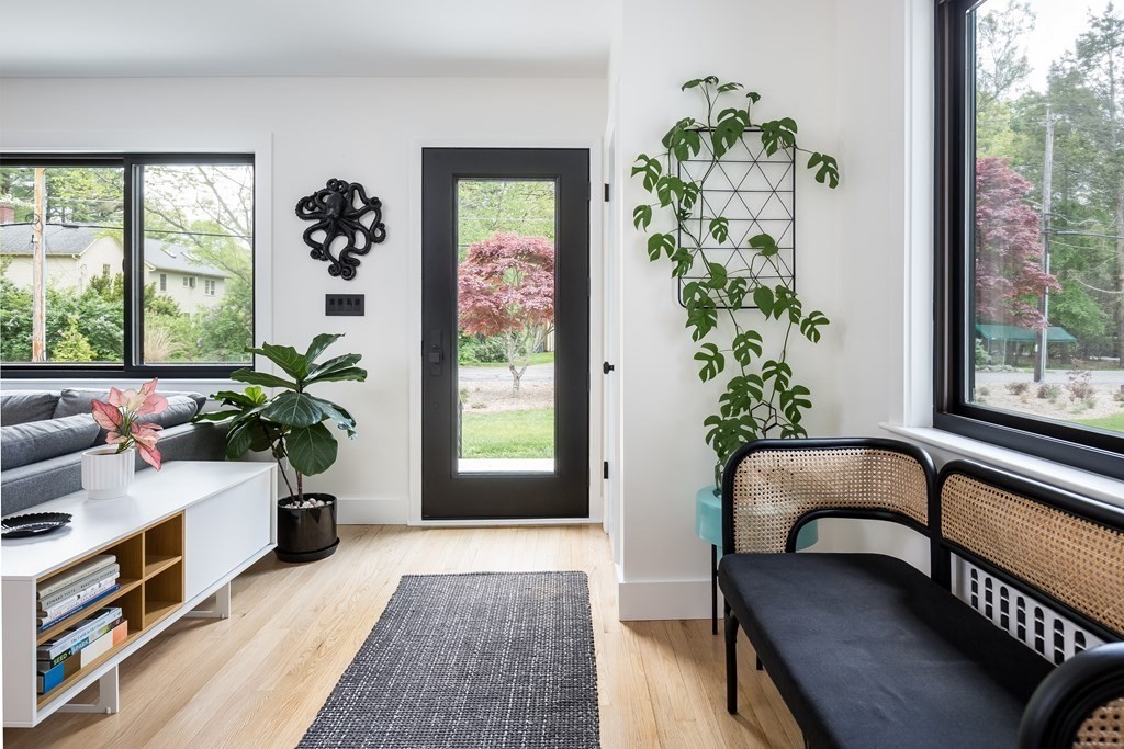 245 Lincoln Road Lincoln, MA 01773 - Photo 3 of 23 Gallery Image 3