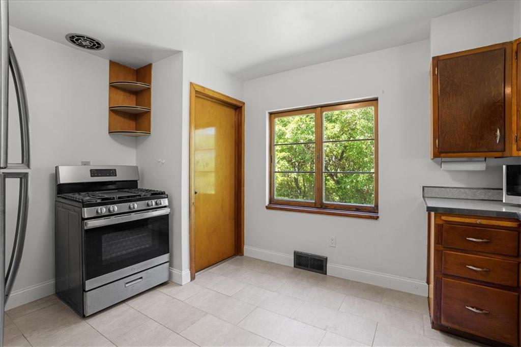 312 Harbinson Road Beaver Falls, PA 15010 - Photo 10 of 20 Gallery Image 10