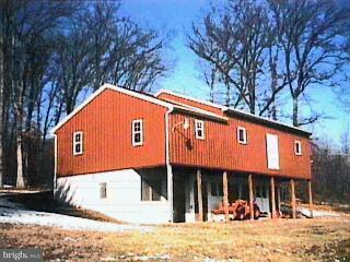 1235 Glatco Lodge Road Hanover, PA 17331 - Photo 4 of 6