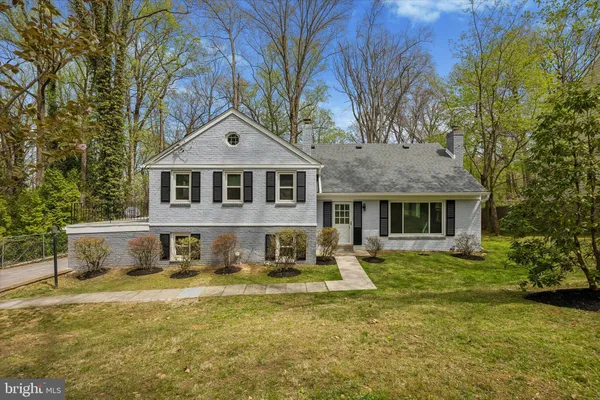 $779,000 | 699 West Valley Road, Wayne, PA 19087