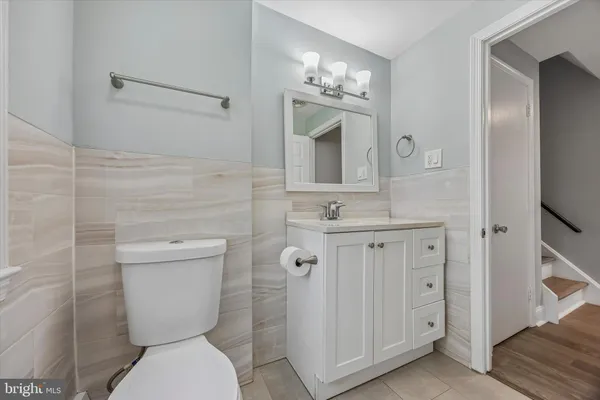 $779,000 | 699 West Valley Road, Wayne, PA 19087