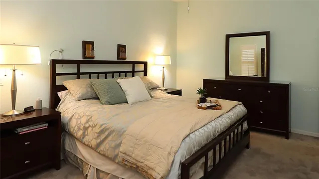 $925,000 | 1988 Dove Hollow Run, The Villages, FL 32162