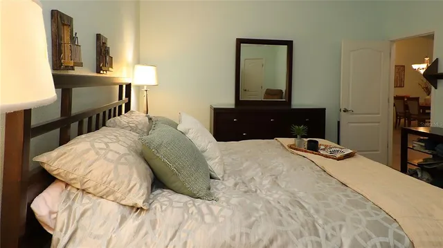 $925,000 | 1988 Dove Hollow Run, The Villages, FL 32162