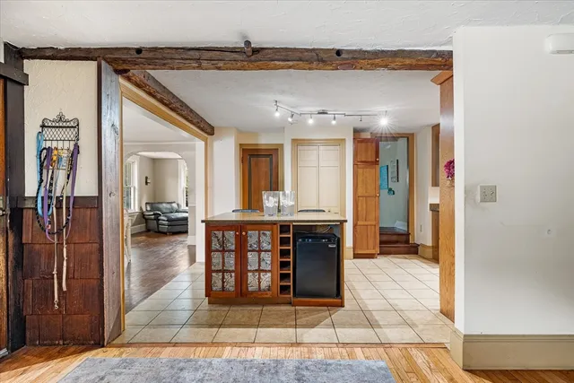 $650,000 | 250 Shrewsbury Street, Holden, MA 01520