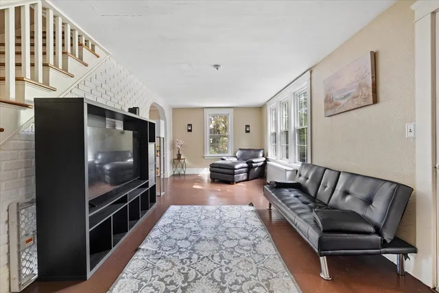 $650,000 | 250 Shrewsbury Street, Holden, MA 01520