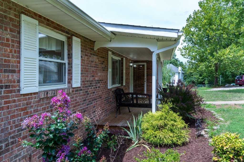 3169 McCoy Road Huntington, WV 25701 - Photo 4 of 31 Gallery Image 4