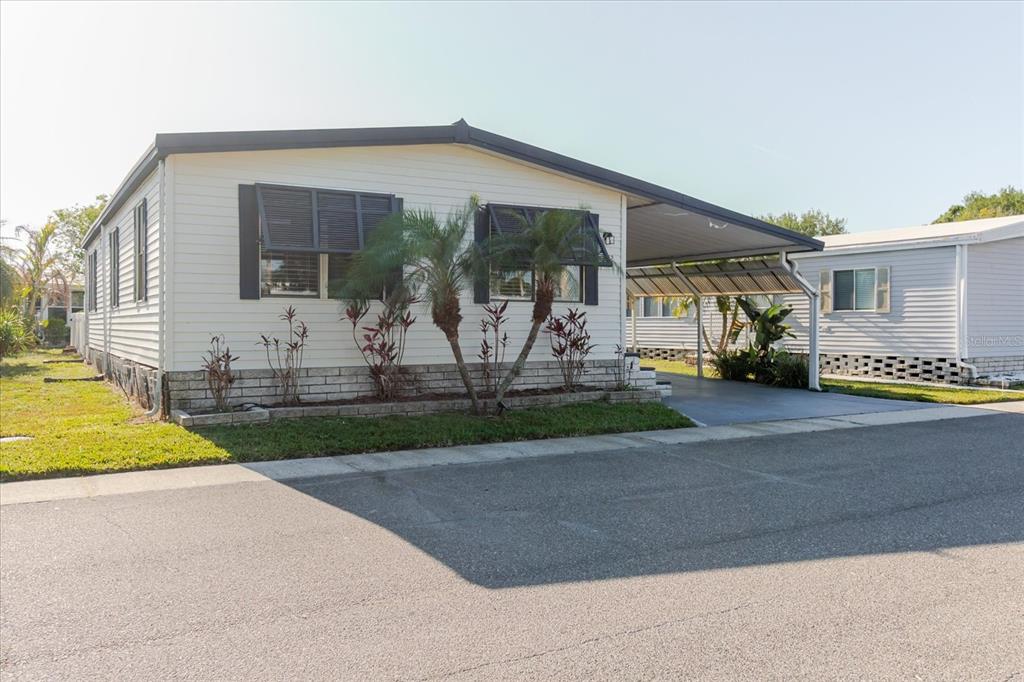 372 Cobia Way Oldsmar, FL 34677 - Photo 9 of 52