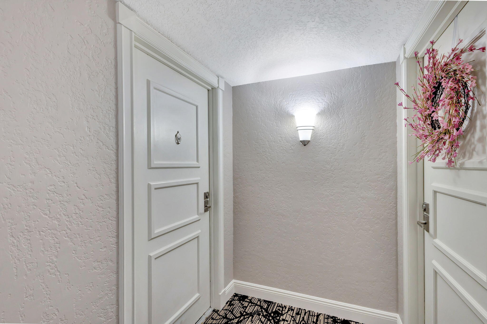 4200 North Ocean Drive, Unit 2804 Singer Island, FL 33404 - Photo 8 of 48 Hallway
