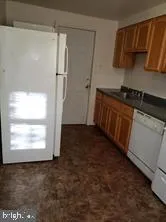 $1,975 | 36 Jefferson Avenue, Unit A, Mount Ephraim, NJ 08059