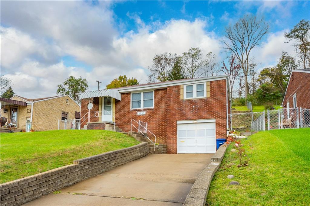 3735 Willett Road Pittsburgh, PA 15227 - Photo 3 of 25 Gallery Image 3