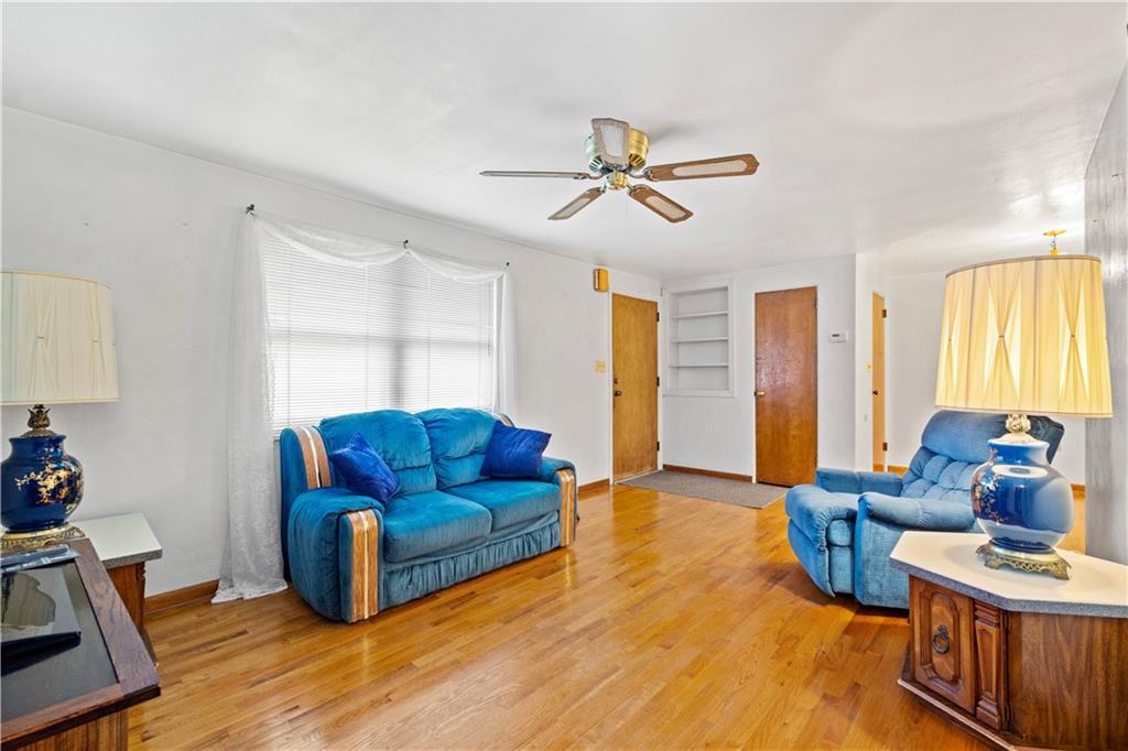 3735 Willett Road Pittsburgh, PA 15227 - Photo 6 of 25 Gallery Image 6