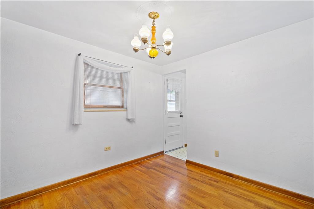 3735 Willett Road Pittsburgh, PA 15227 - Photo 7 of 25 Gallery Image 7