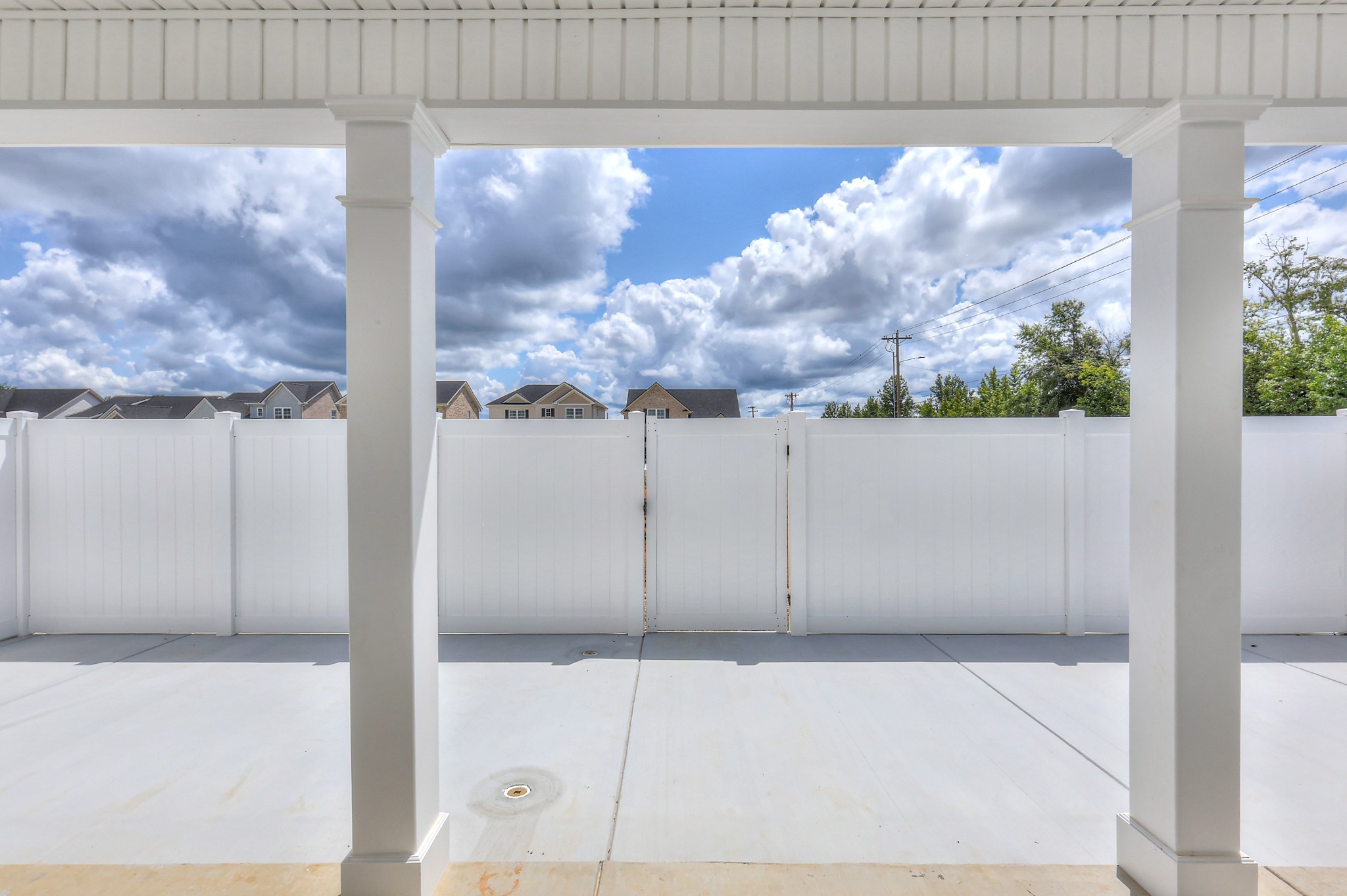 35 Hardwood Road Normandy, TN 37360 - Photo 29 of 29 a view of a wooden door