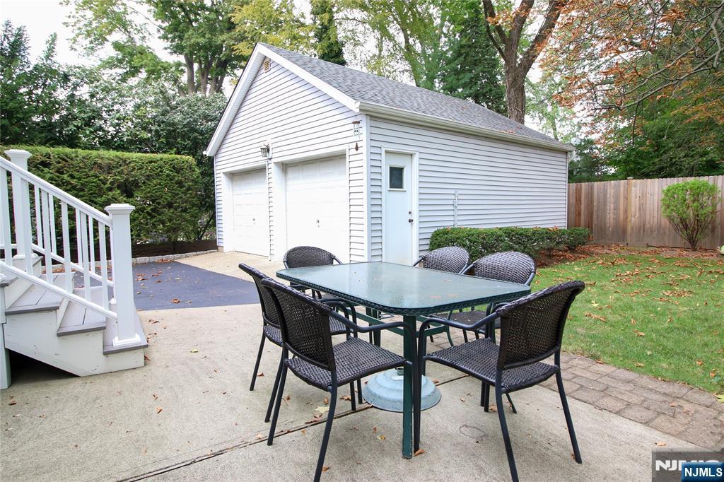 314 Knickerbocker Road Tenafly, NJ 07670 - Photo 18 of 22