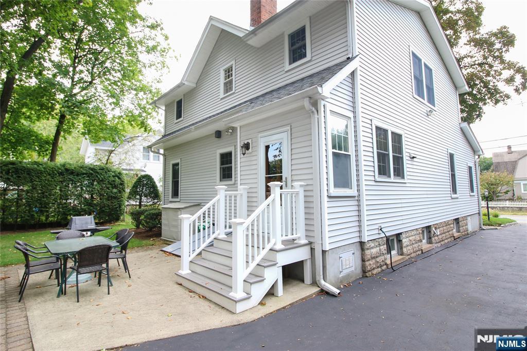 314 Knickerbocker Road Tenafly, NJ 07670 - Photo 21 of 22