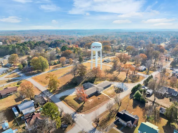 $225,000 | 105 South Kentucky Avenue, Parsons, TN 38363