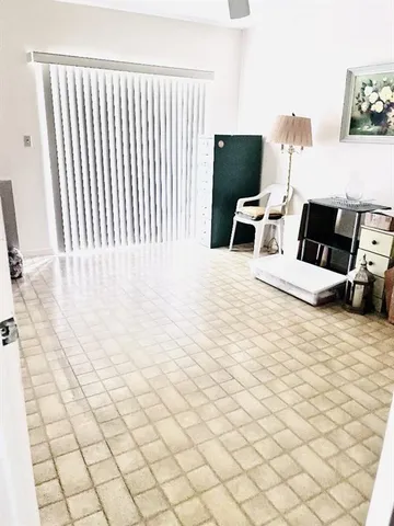 $135,000 | 2381 Sunset Avenue, Unit 117, Lake Worth Beach, FL 33461