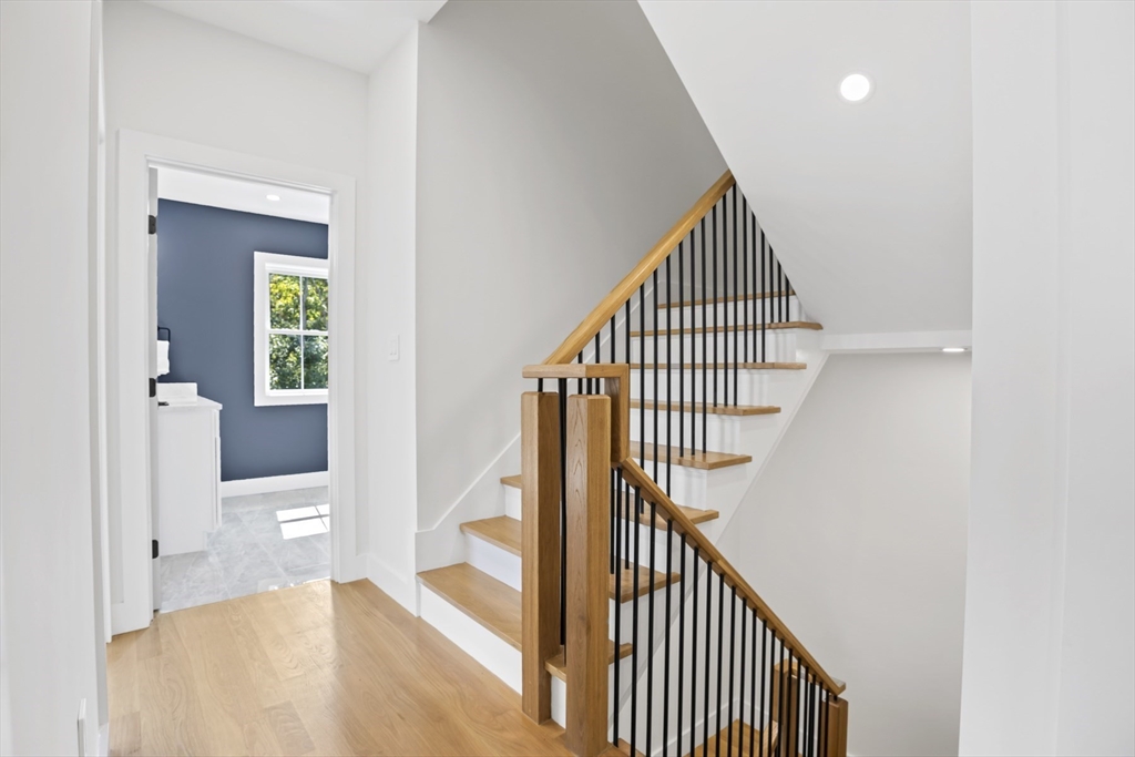 435 Albemarle Road, Unit 435 Newton, MA 02460 - Photo 14 of 42