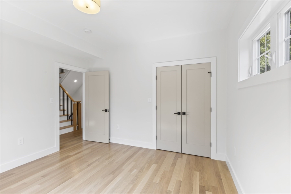435 Albemarle Road, Unit 435 Newton, MA 02460 - Photo 23 of 42
