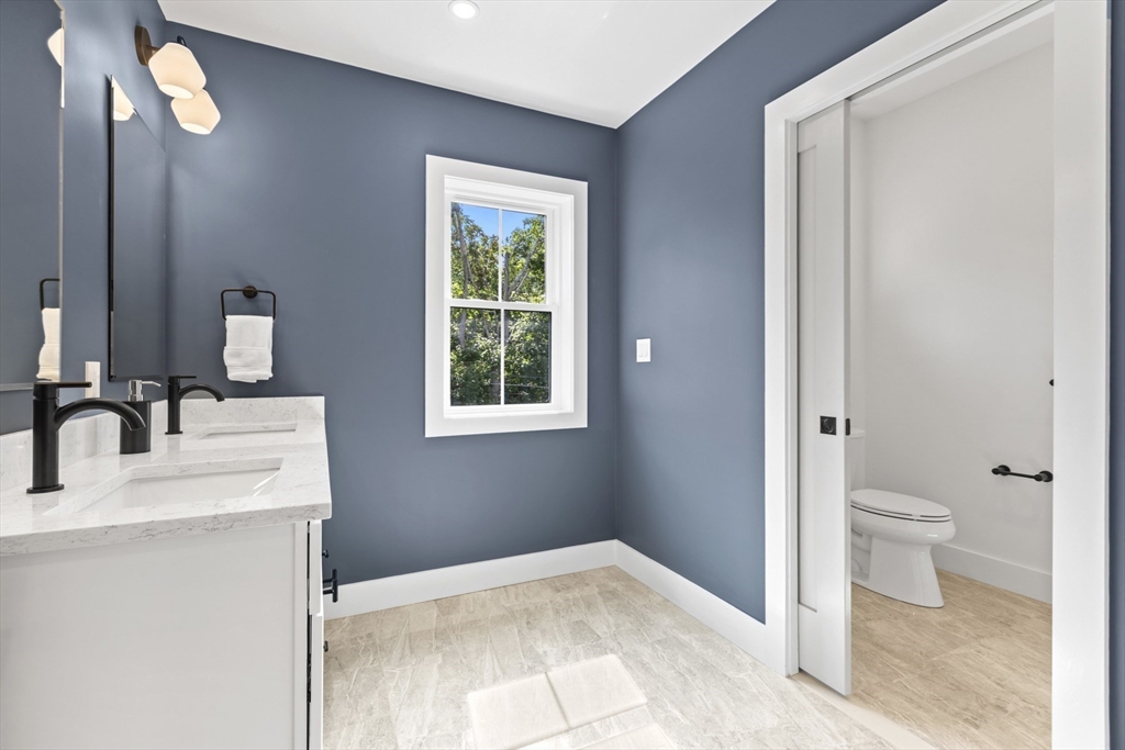 435 Albemarle Road, Unit 435 Newton, MA 02460 - Photo 24 of 42