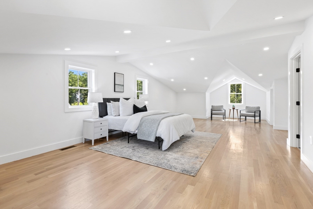 435 Albemarle Road, Unit 435 Newton, MA 02460 - Photo 28 of 42