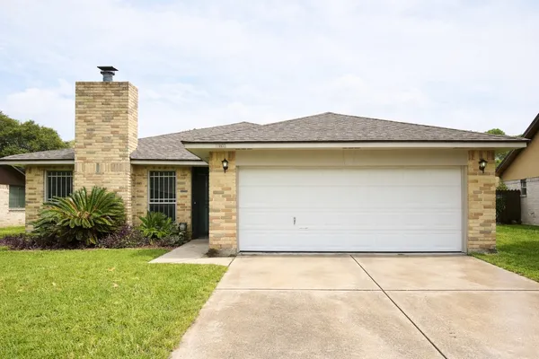 $1,700 | 15603 Raven Trail, Missouri City, TX 77489