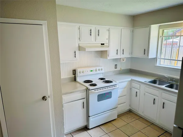 $1,700 | 15603 Raven Trail, Missouri City, TX 77489